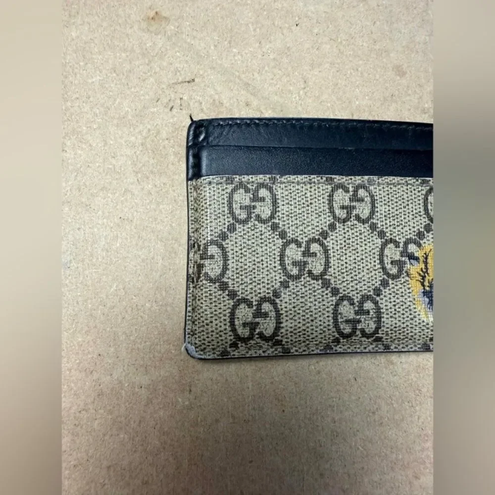 GUCCI GG Supreme Card Case Tiger Card Holder Unisex Used